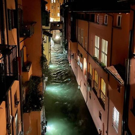 Sibilla Suite Apartment - Via Piella 14 Bologna Kültér fotó