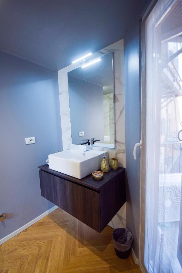 Sibilla Suite Apartment - Via Piella 14 Bologna Kültér fotó